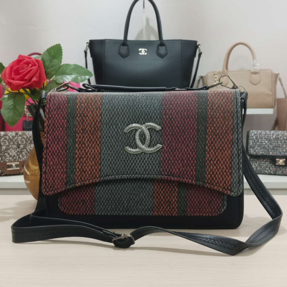 Classic Sling Flap bag